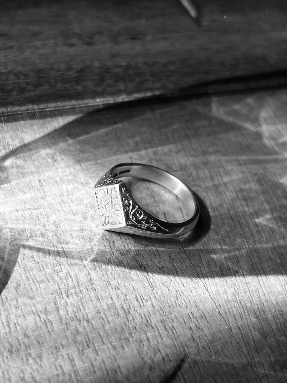 The Housemark Signet
